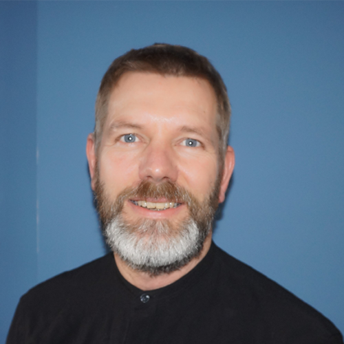 Dr. Christian Schnier